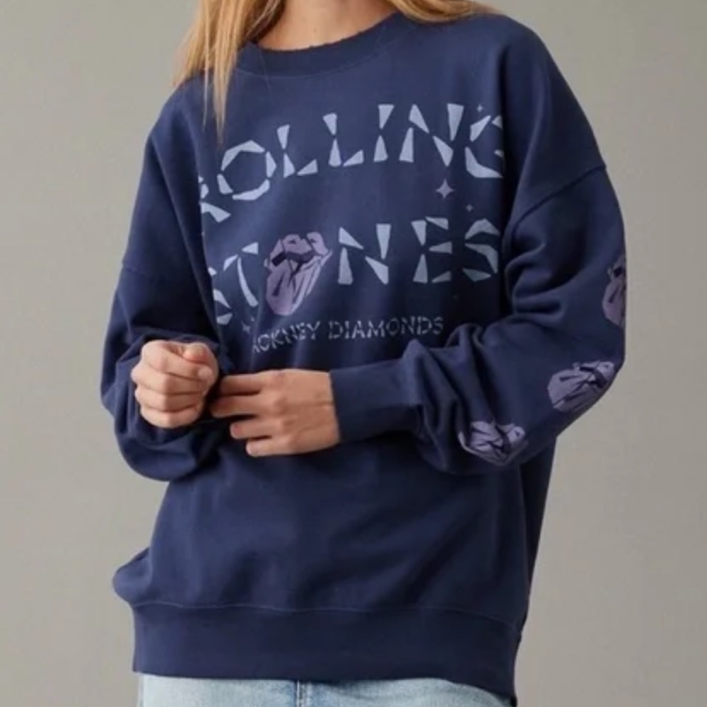 American Eagle Outfitters ROLLING STONE SWEATSHIRT! GREAT CONDITION! SIZE LARGE